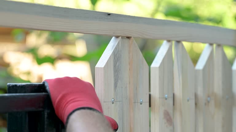 Professional Fence Repair Salem Oregon for All Fence Types