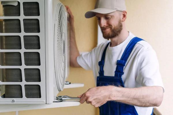 Searching HVAC Near Me Top-Rated Technicians Available Now
