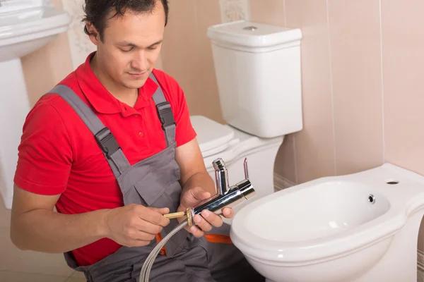 How to Extend the Life of Plumbing Heating and Air Service Systems