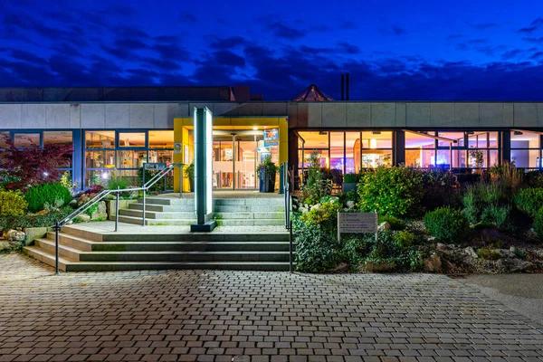 What to Expect From a Drug Rehabilitation Center Near Me Program
