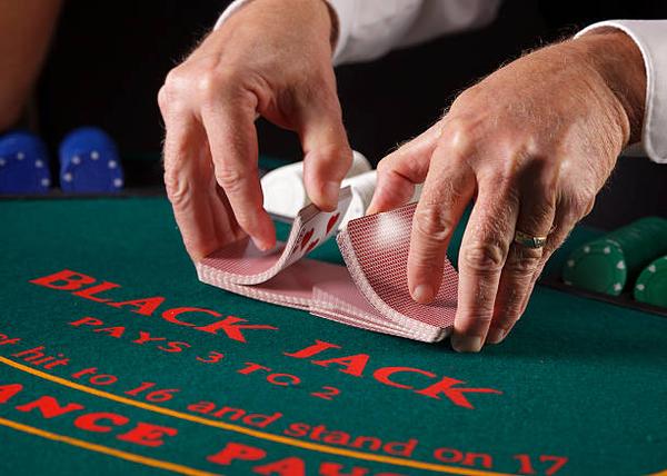 Examining Live Dealer Streaming and Best Casino Sites In Bahrain