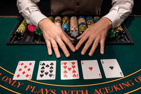 Exploring Different Gaming Categories at top online casinos